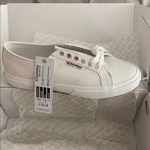 Superga leather sneaker NWT